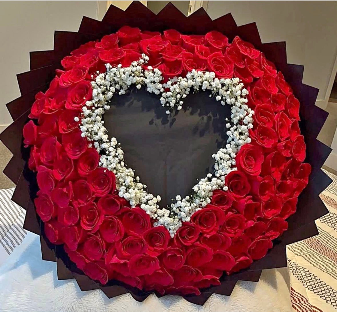 Heart of 100  Roses